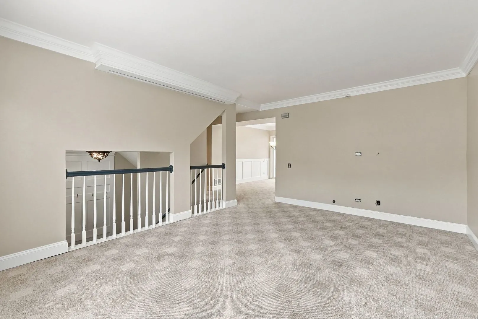 1720 Middlebury Drive IL