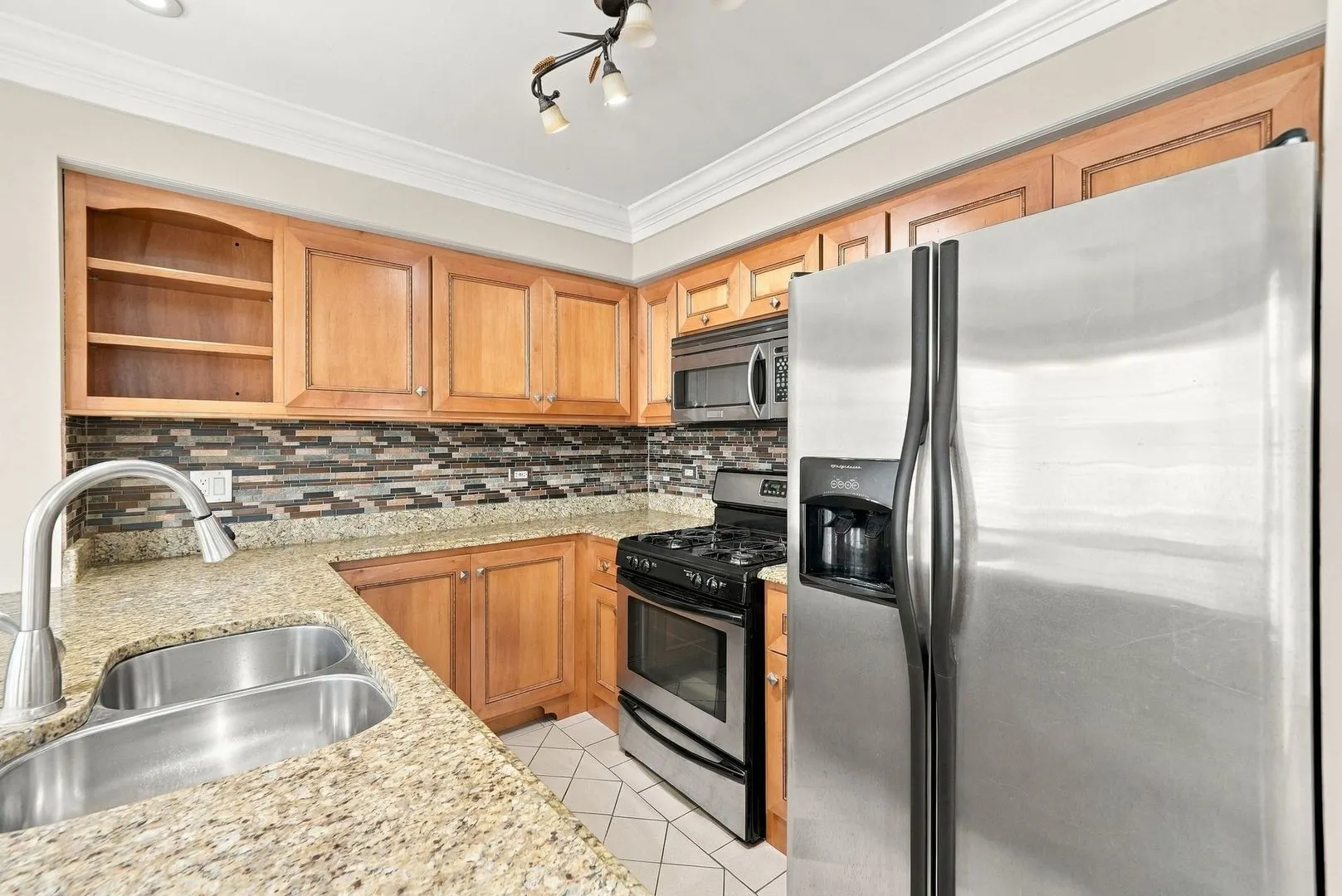 1720 Middlebury Drive IL