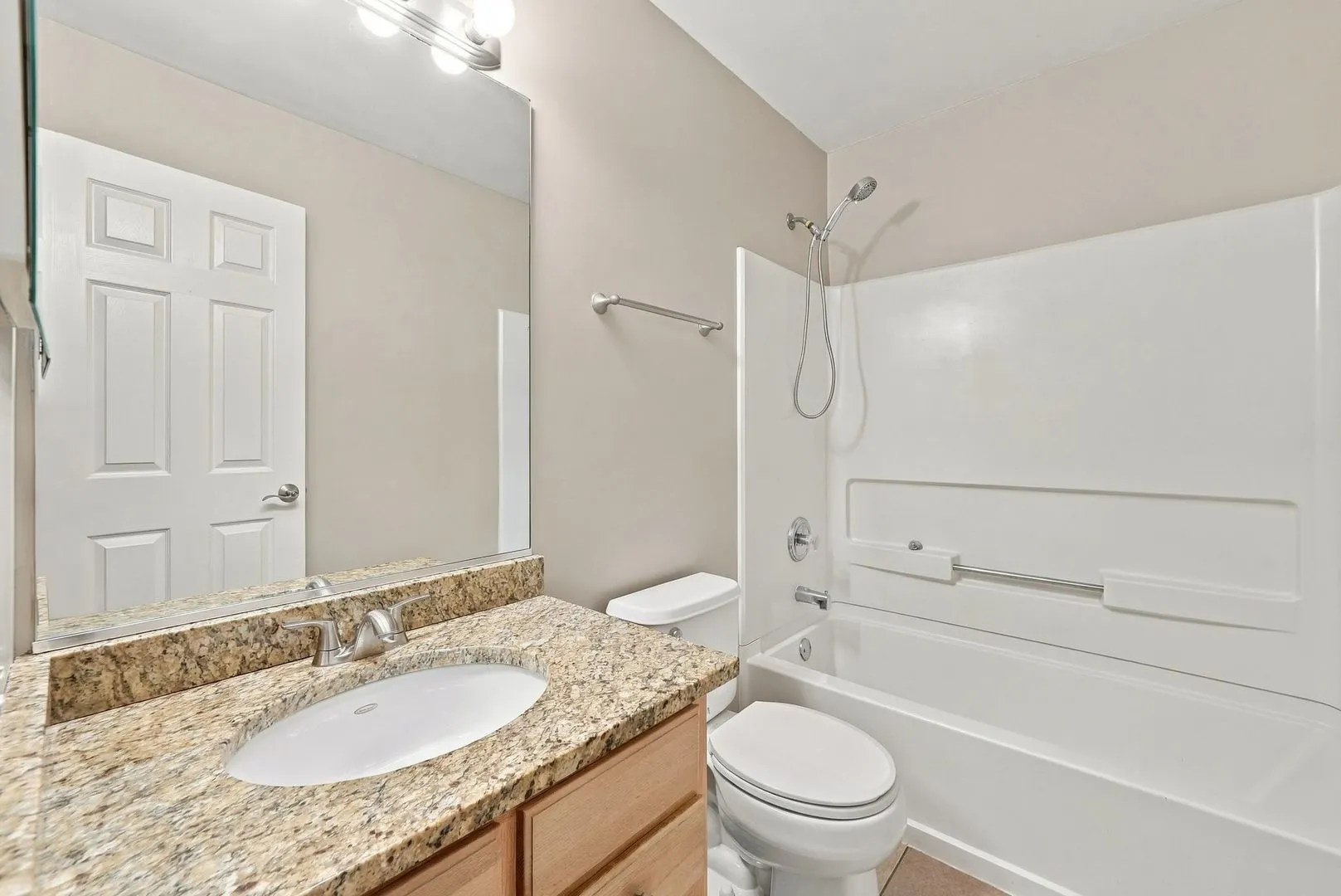 1720 Middlebury Drive IL