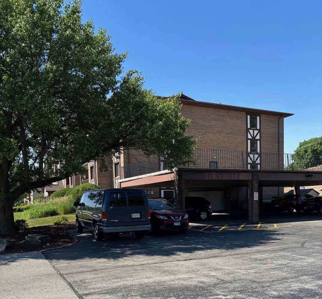 10320 Central Avenue IL #304