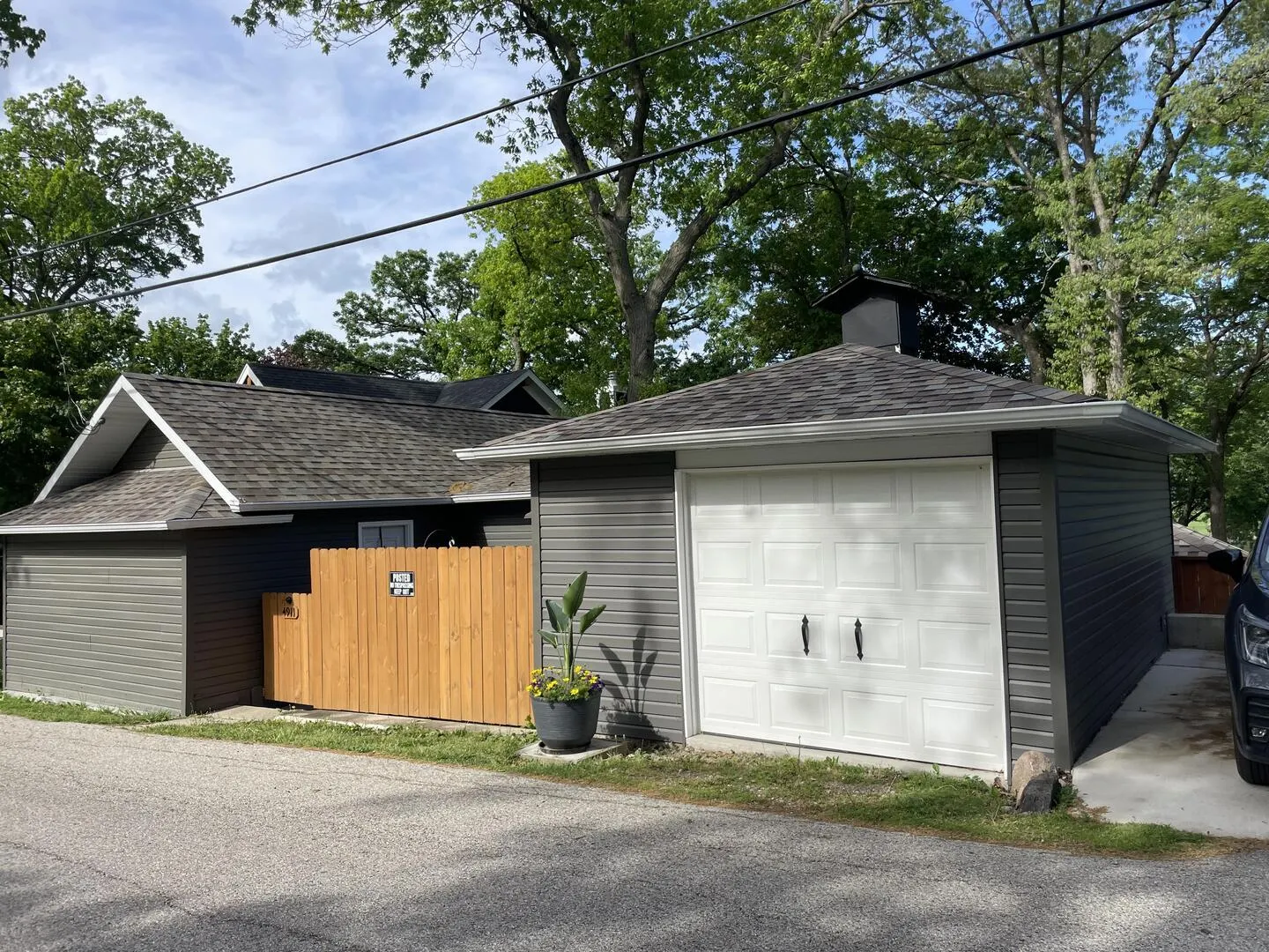 4909 Wildwood Drive IL