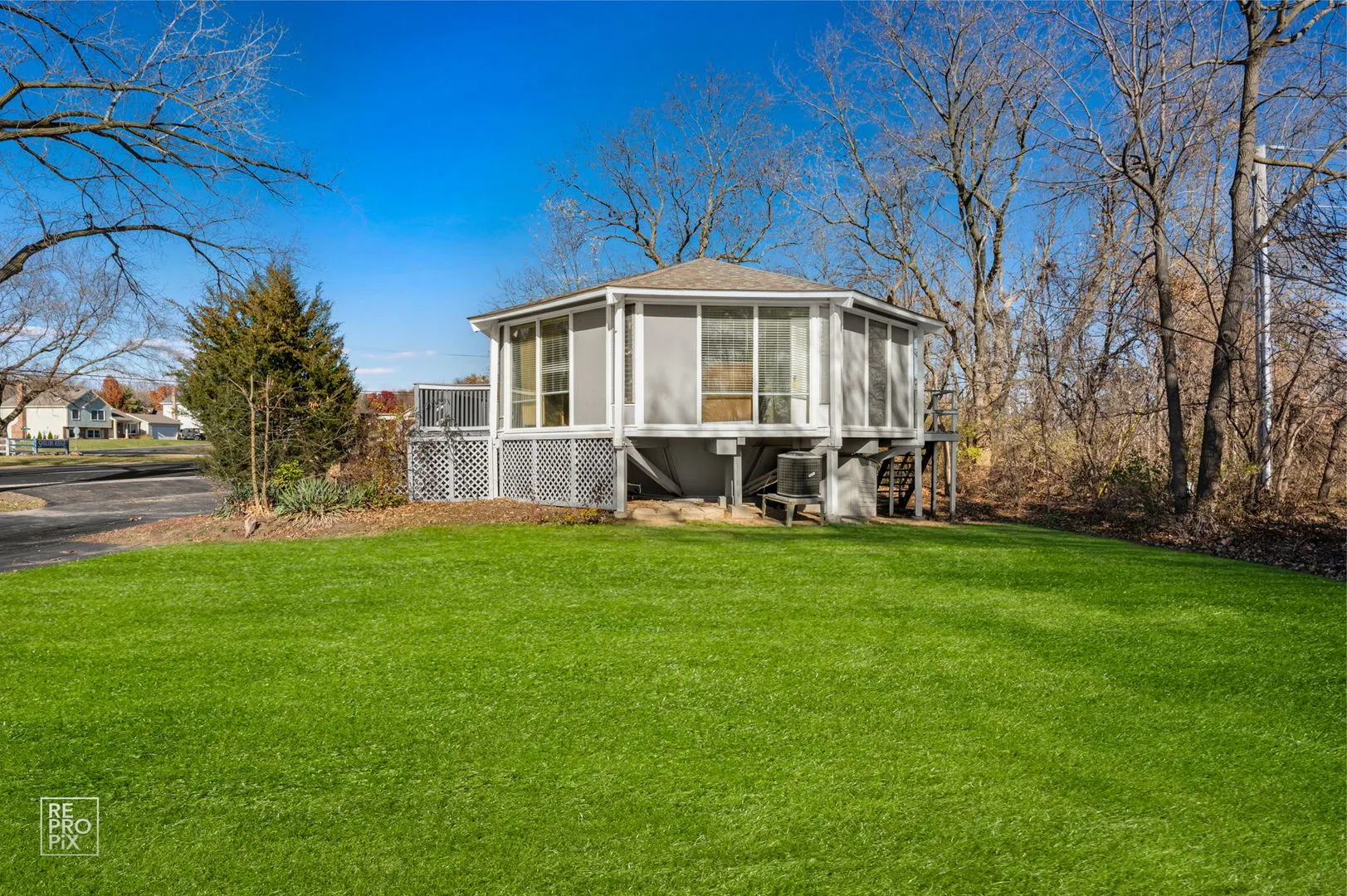 3824 N Johnsburg Road IL