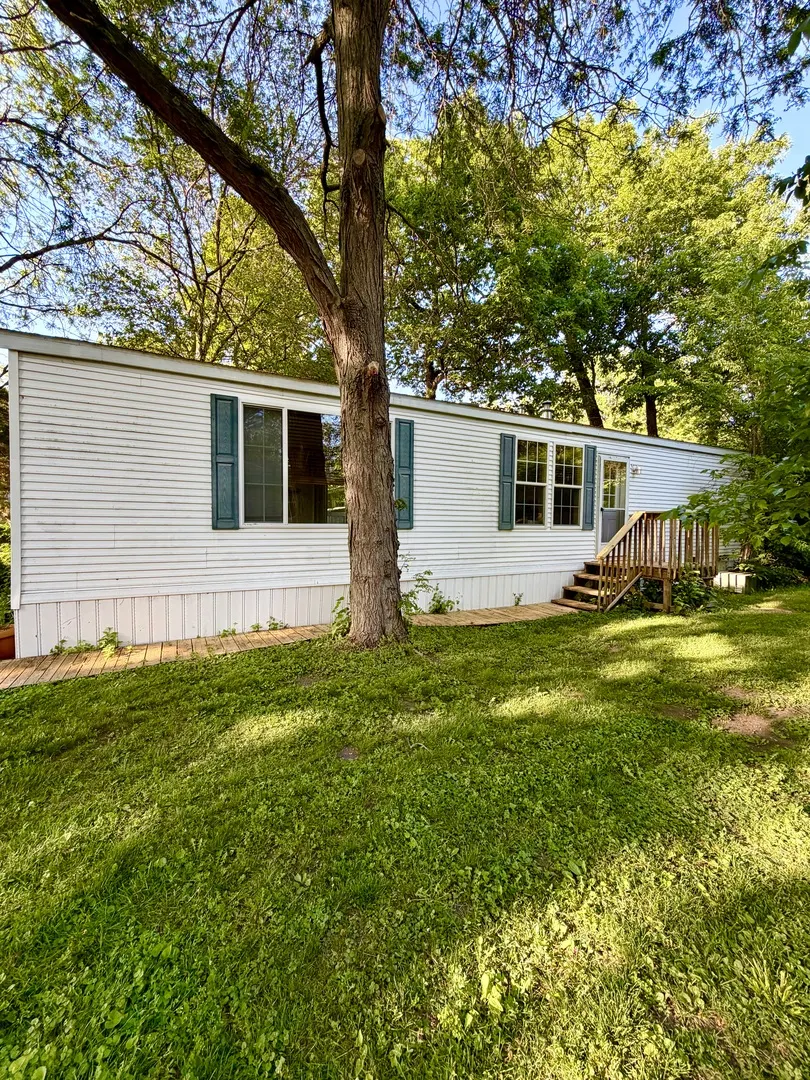 1009 Bay Road IL #23