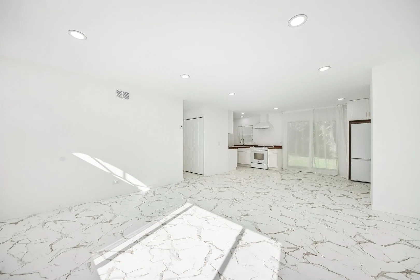 2804 Old Oak Drive IL