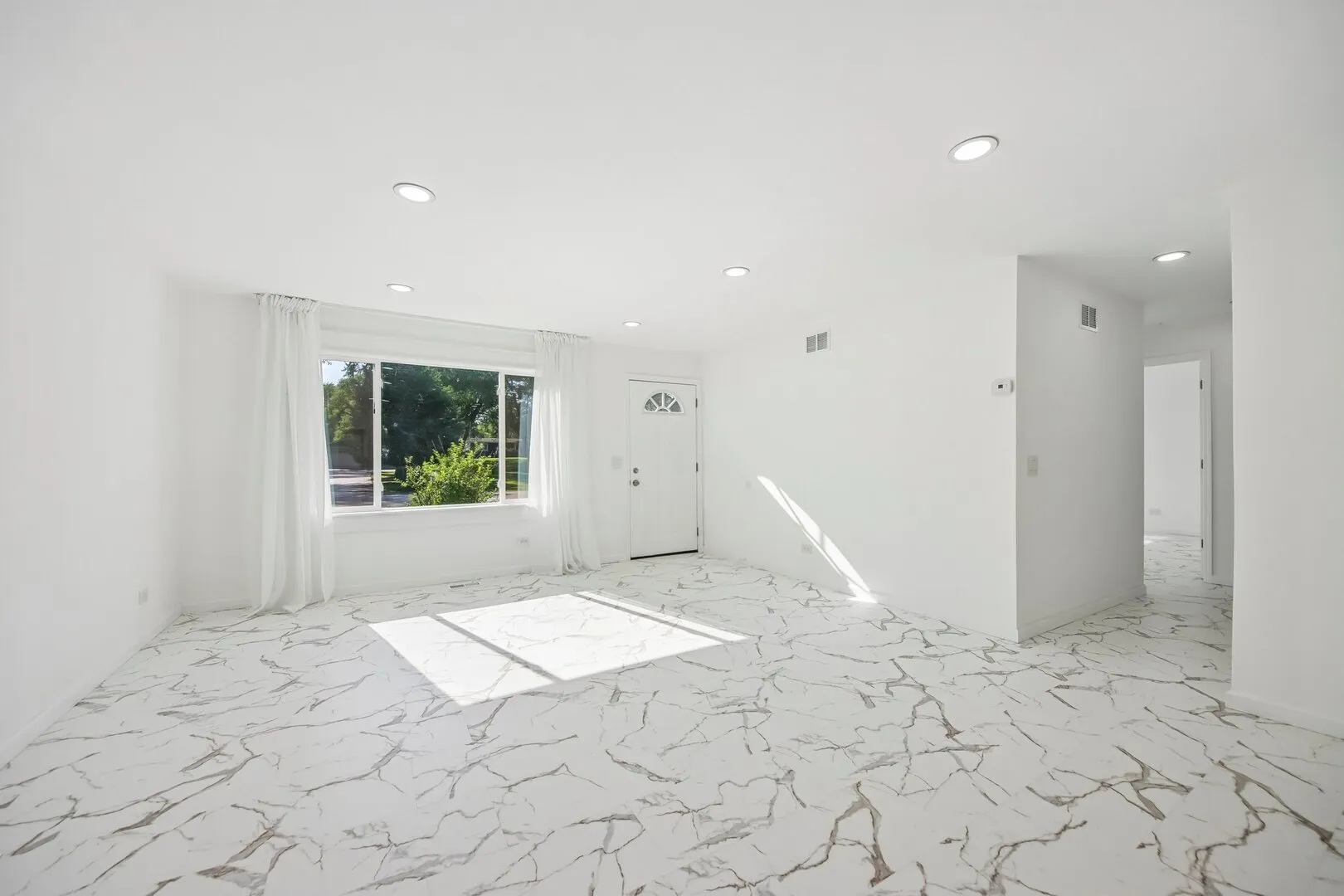 2804 Old Oak Drive IL