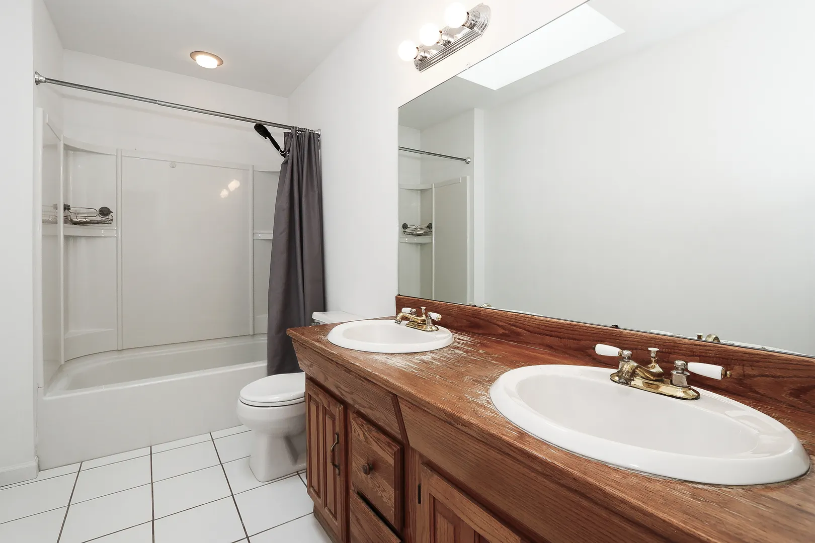 717 Monterrey Terrace IL