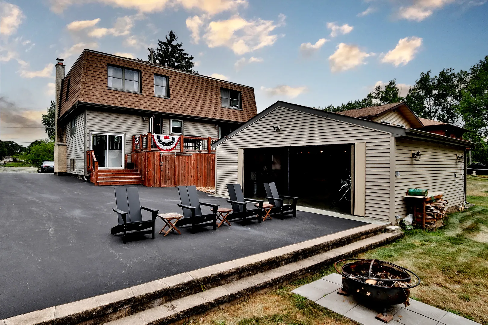 717 Monterrey Terrace IL