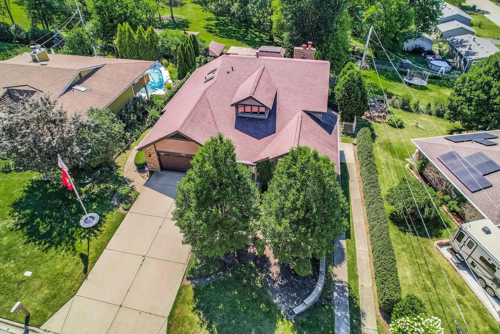 305 N Dale Avenue IL