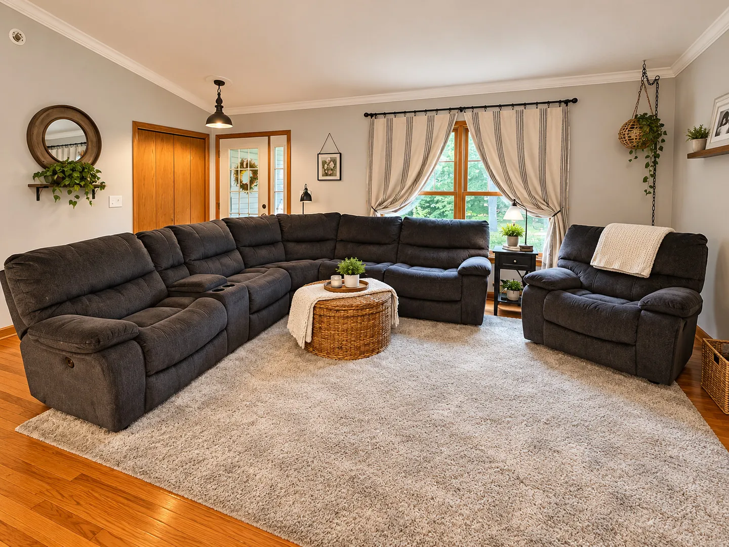 373 Lake Thunderbird Drive IL
