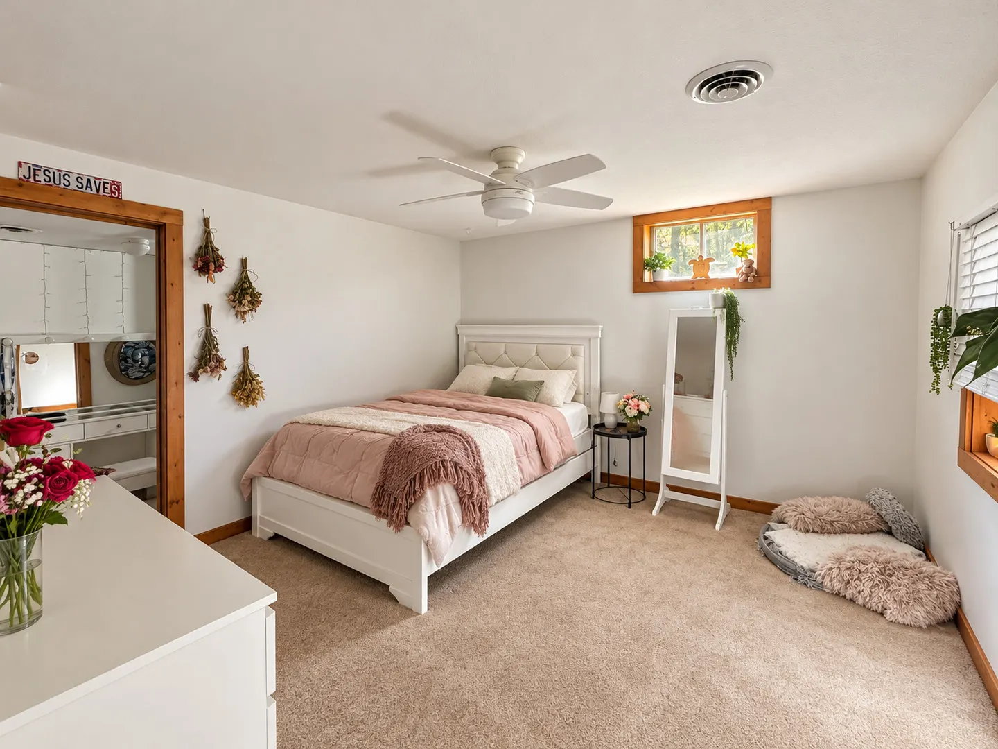 373 Lake Thunderbird Drive IL