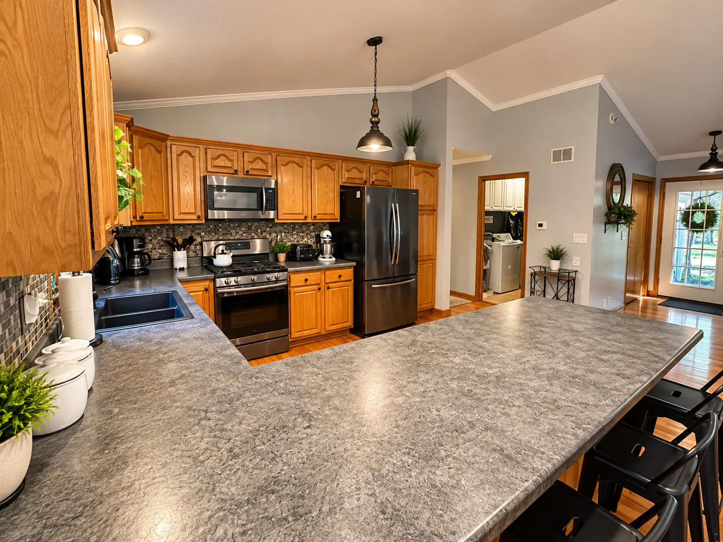 373 Lake Thunderbird Drive IL