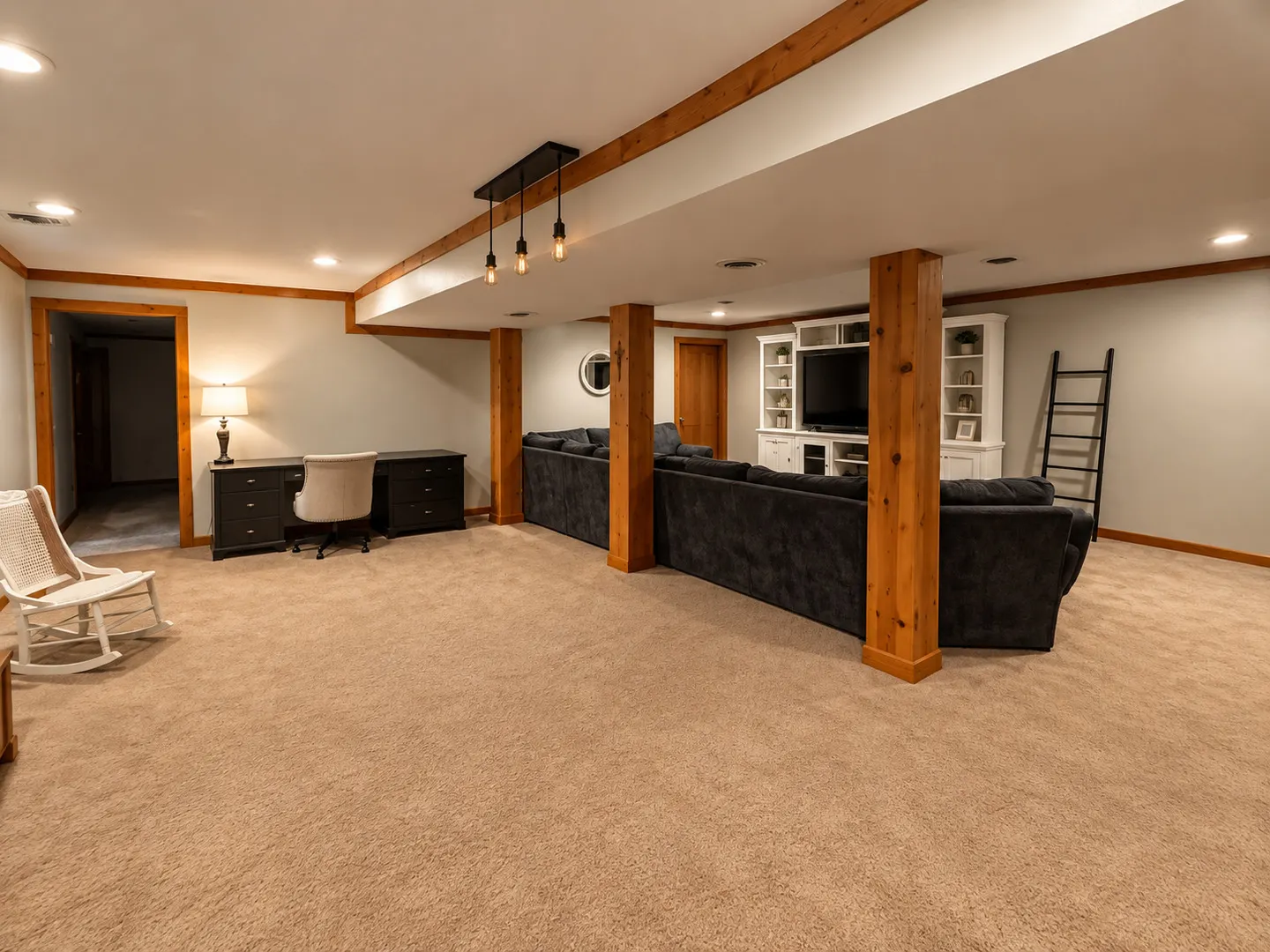 373 Lake Thunderbird Drive IL