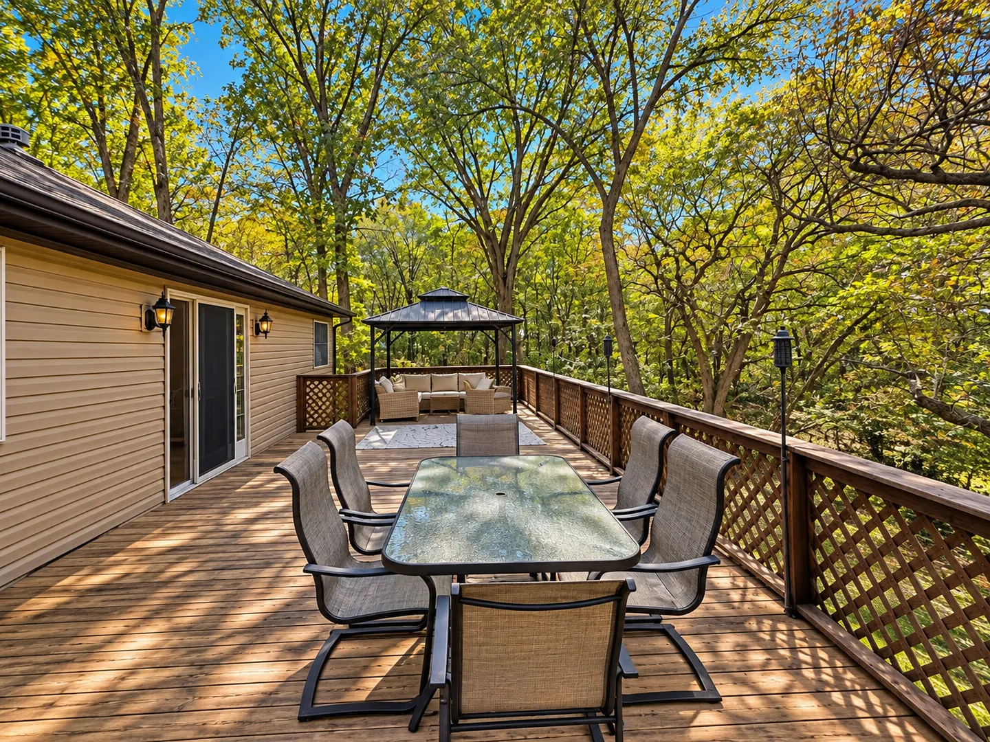 373 Lake Thunderbird Drive IL