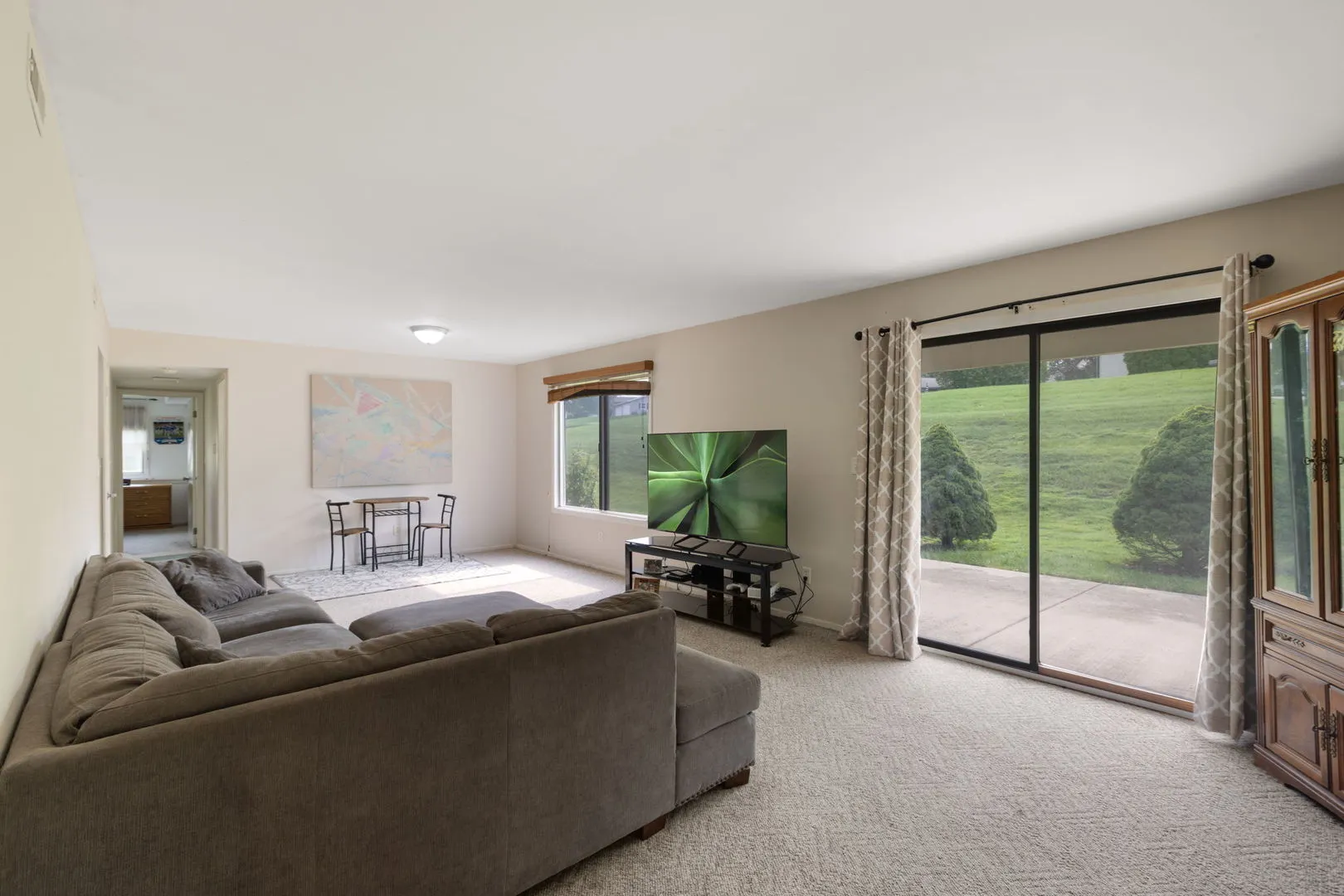 508 Waters Edge Drive IL #D