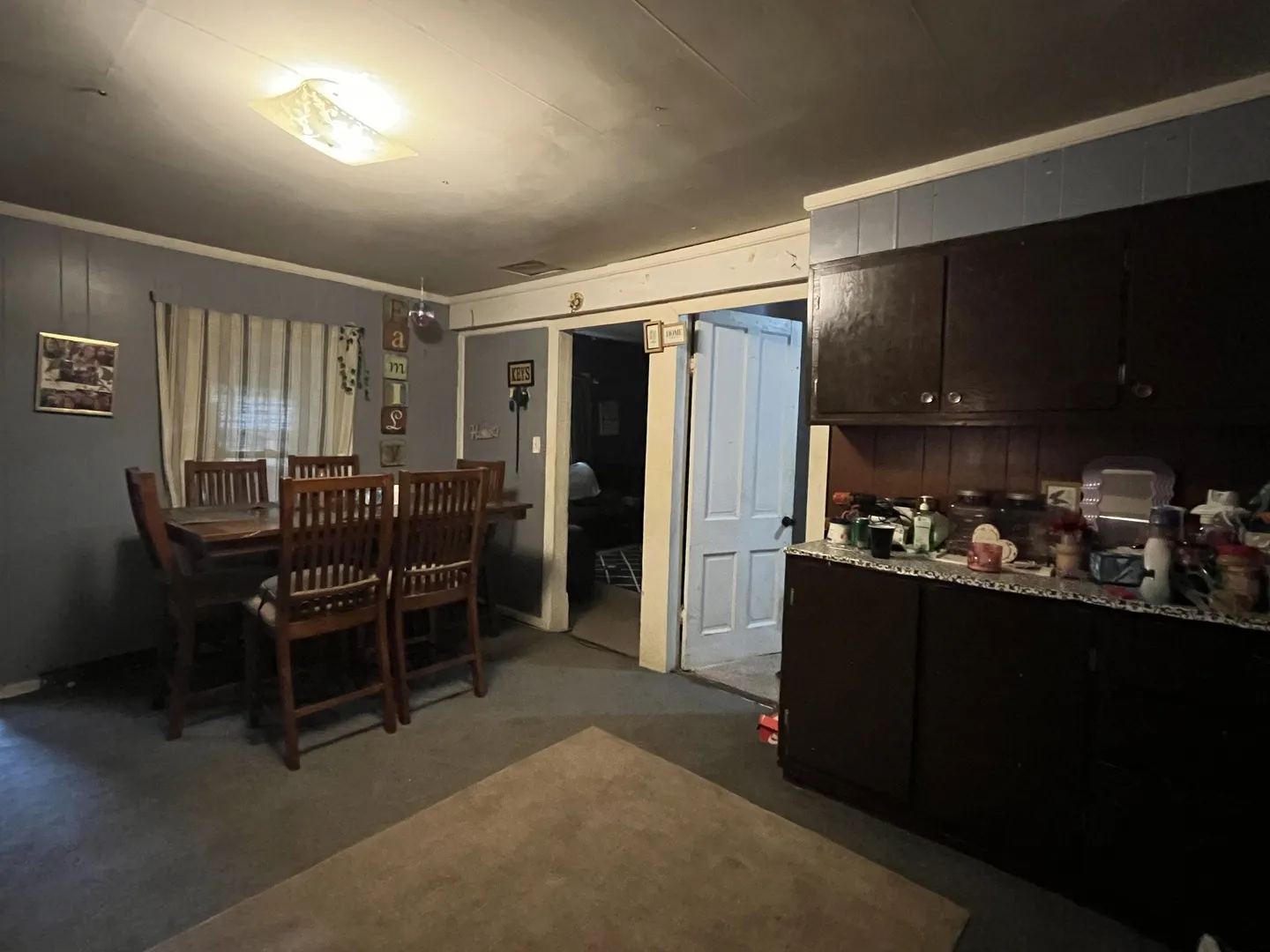104 N Elm Street IL