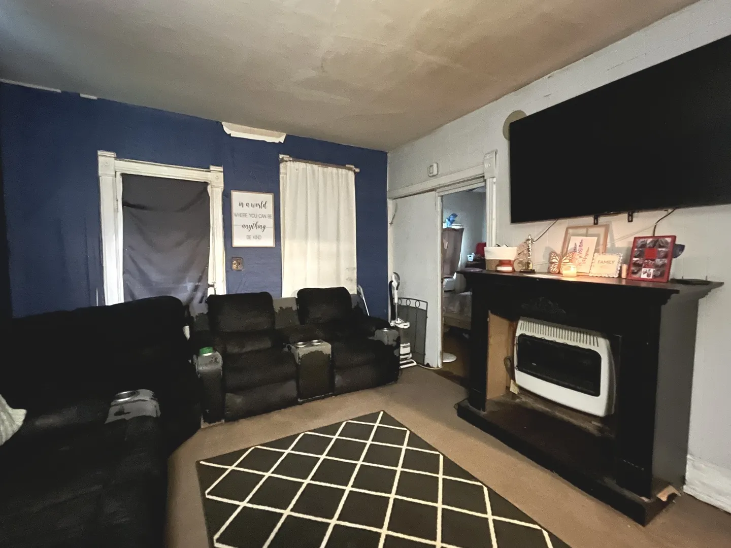 104 N Elm Street IL