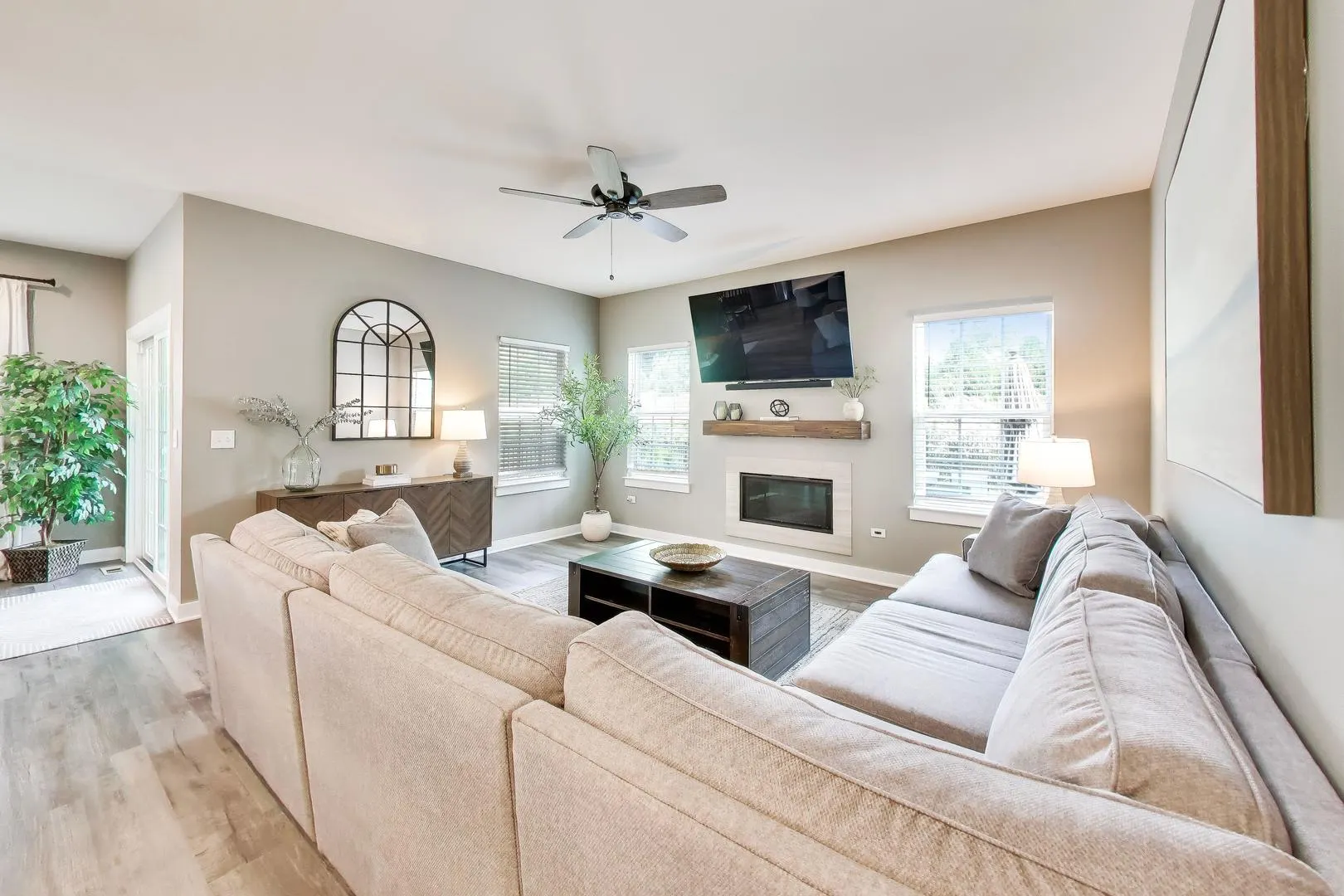 3688 Reddington Circle IL