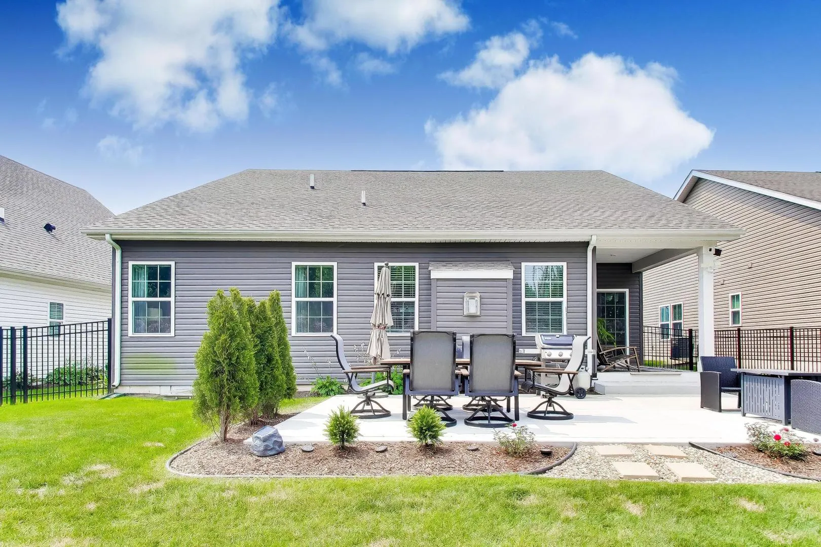 3688 Reddington Circle IL