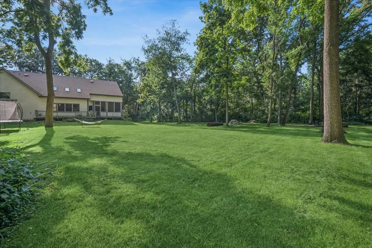 6008 Tomlinson Drive IL