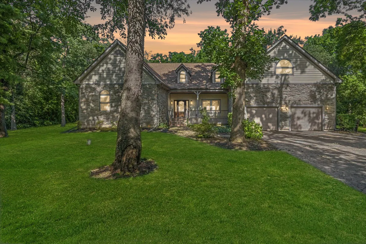 6008 Tomlinson Drive IL