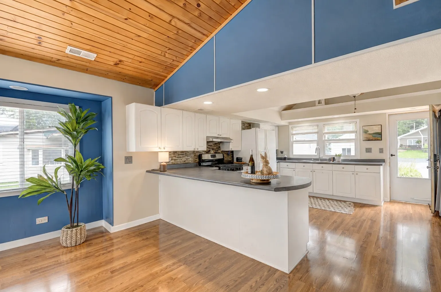 1614 River Terrace Drive IL