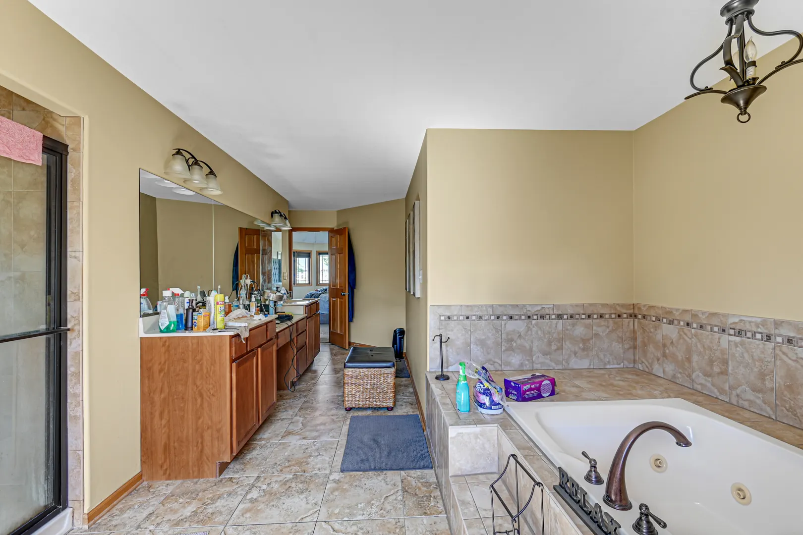 1301 Meyer Court IL