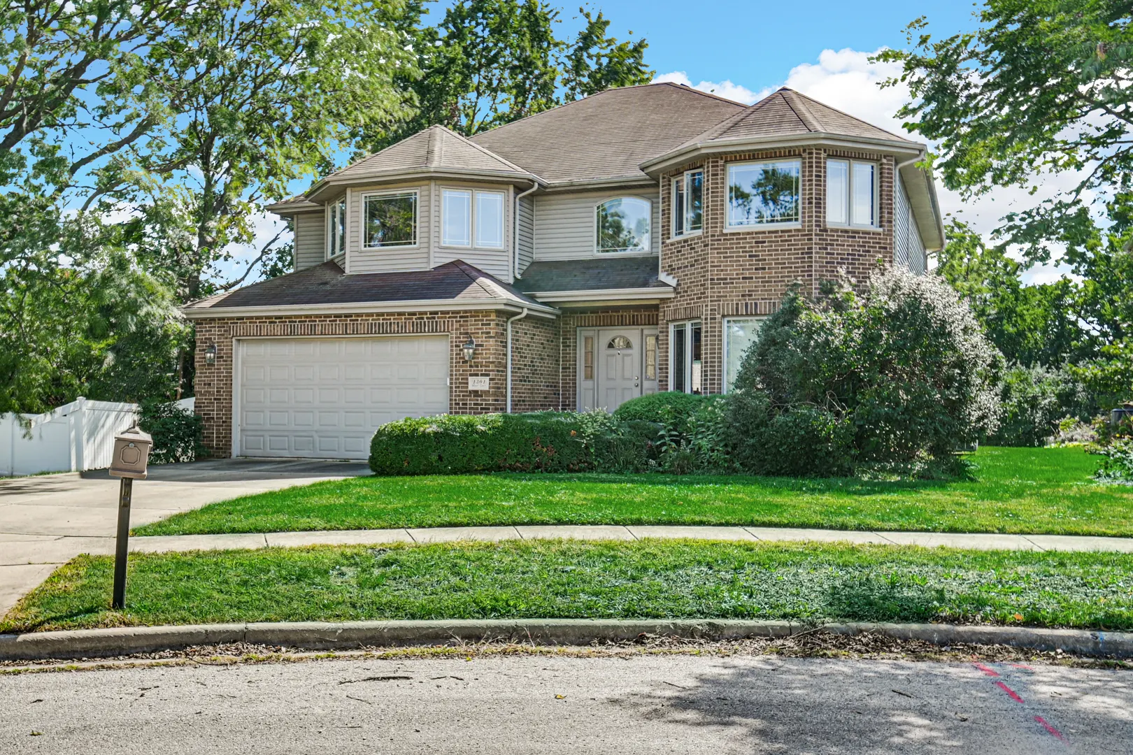 1301 Meyer Court IL