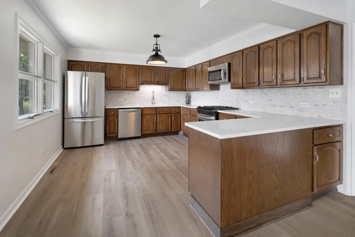 2720 N Bayview Lane IL
