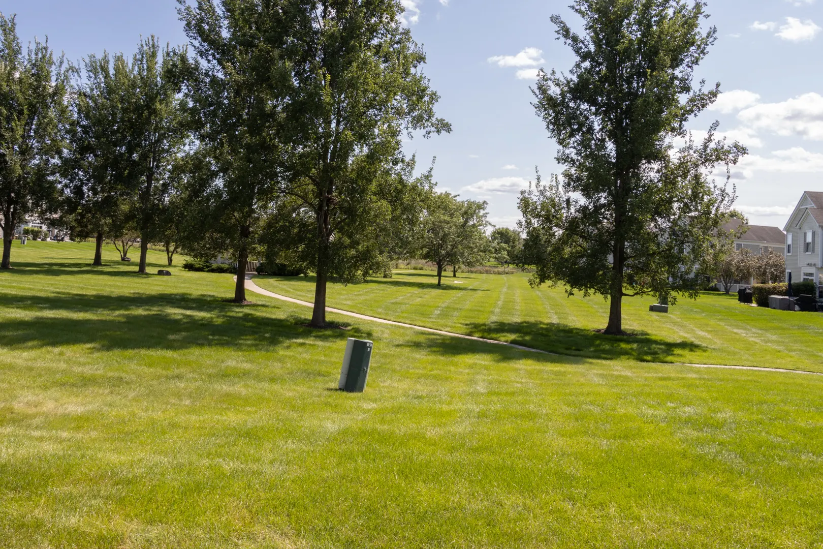 2521 Evergreen Circle IL