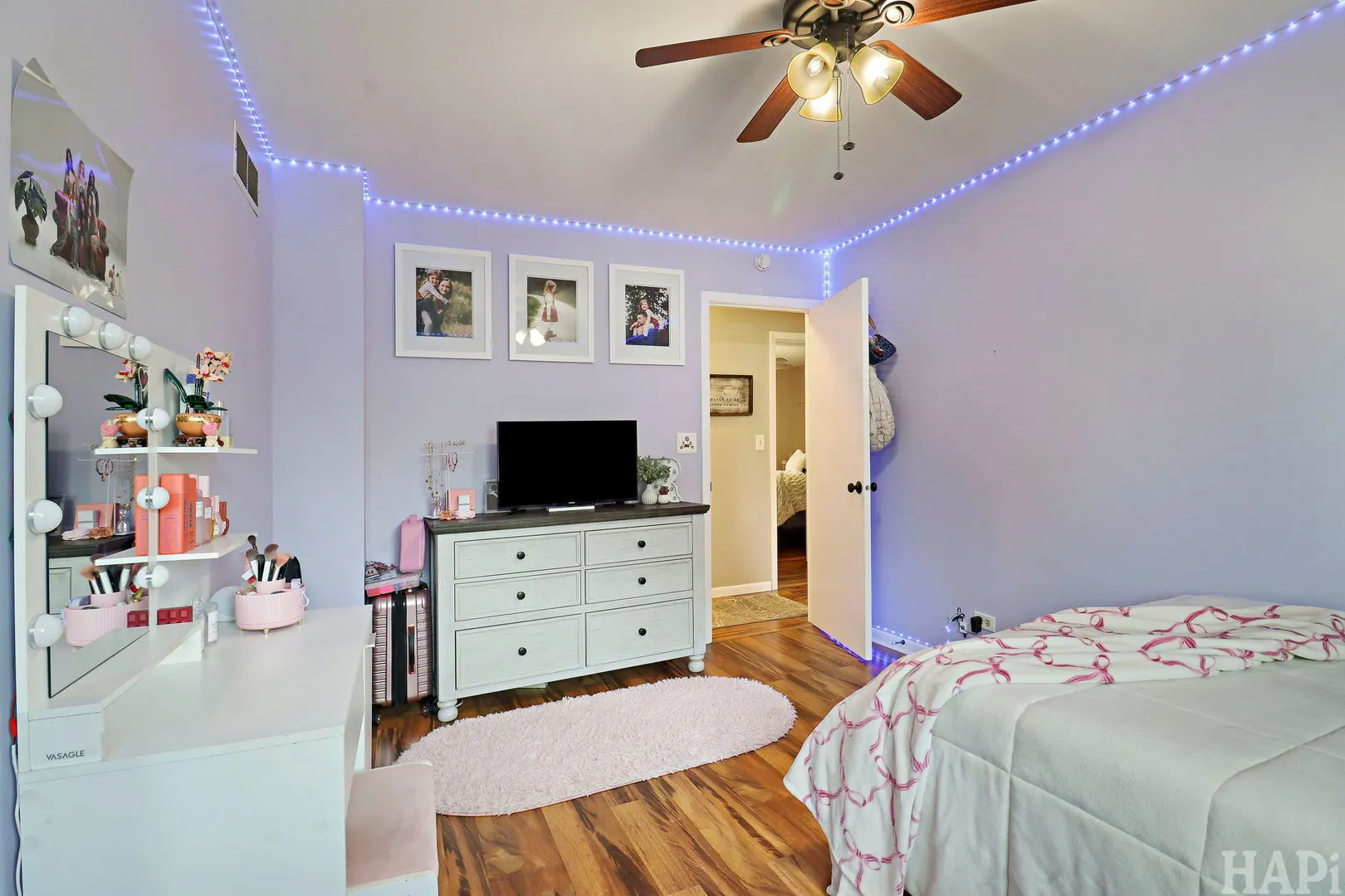 1109 Hollywood Boulevard IL