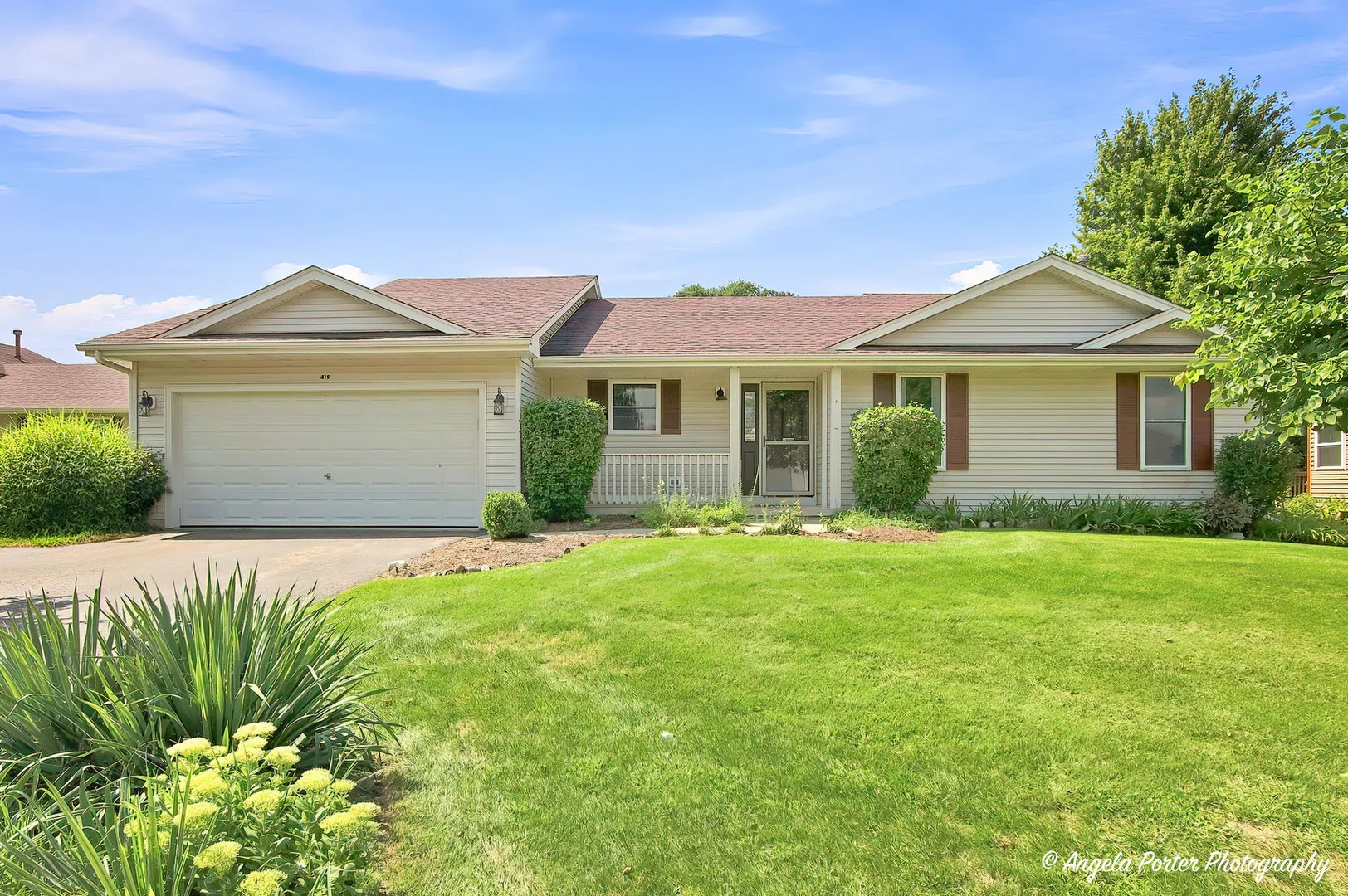 419 Wimbleton Trail IL