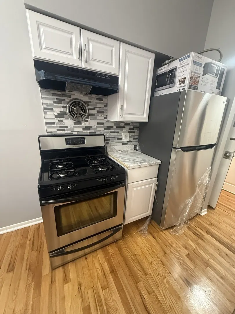 1626 W ESTES Avenue IL #3C