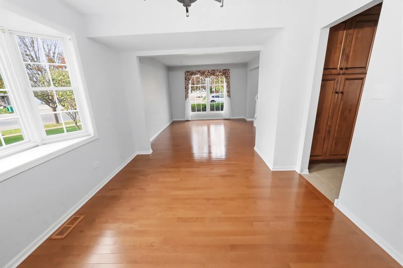 1011 Phelps Lane IL