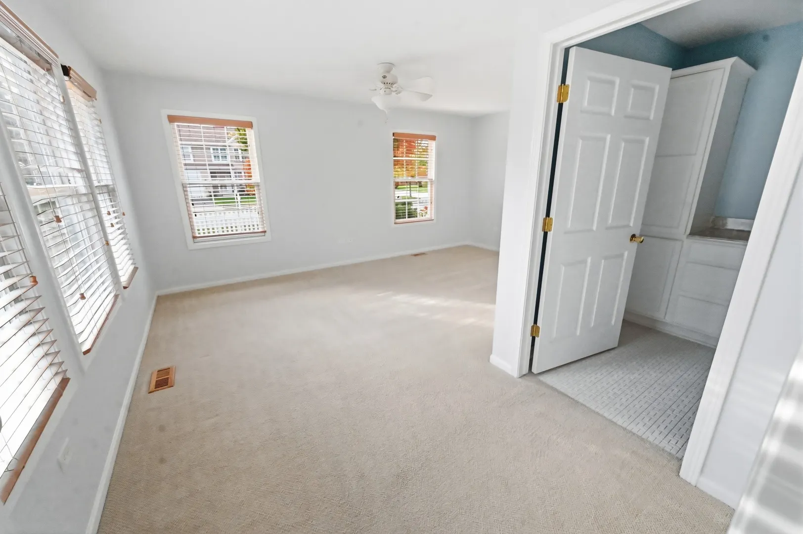 1011 Phelps Lane IL