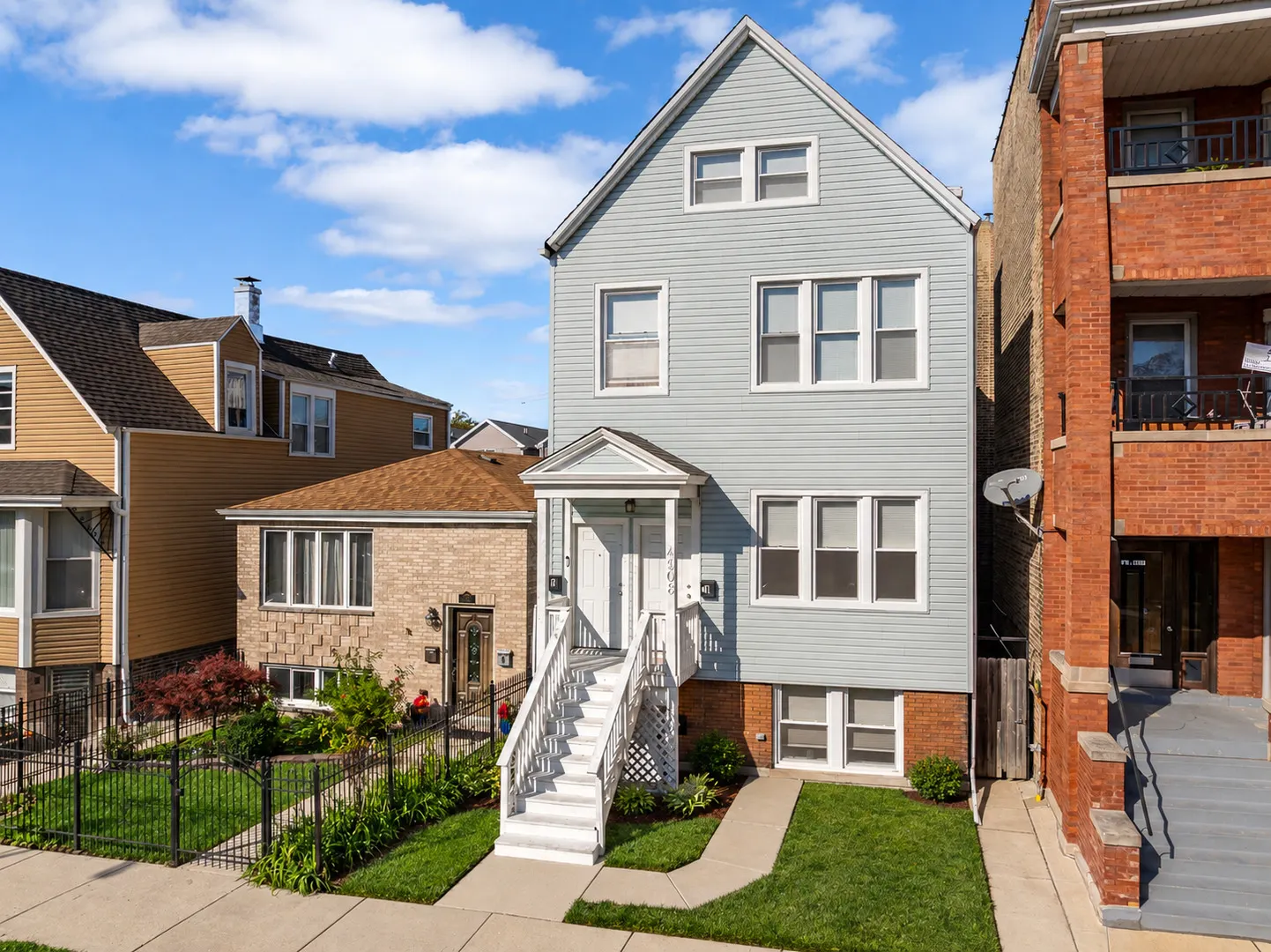 4908 W Byron Street IL