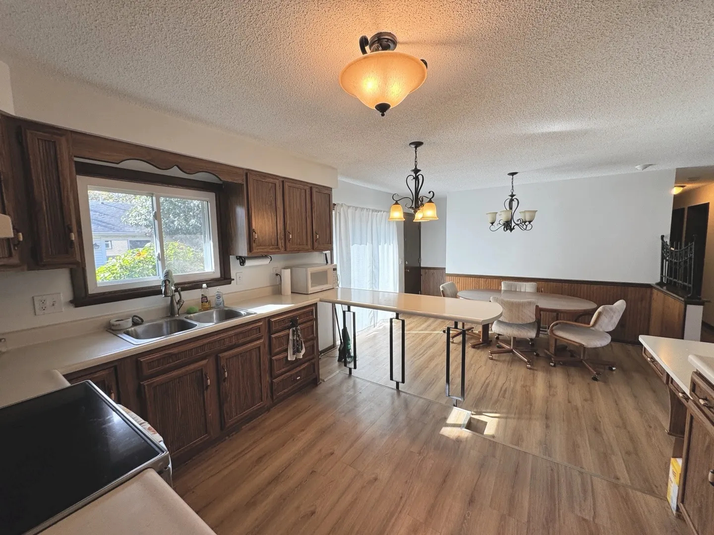 508 S 8th Street IL