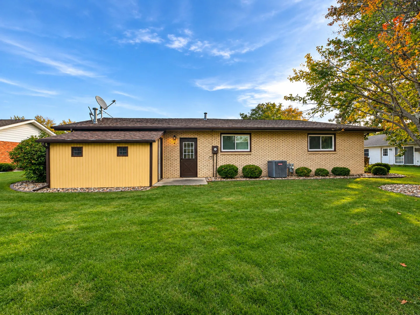 508 S 8th Street IL