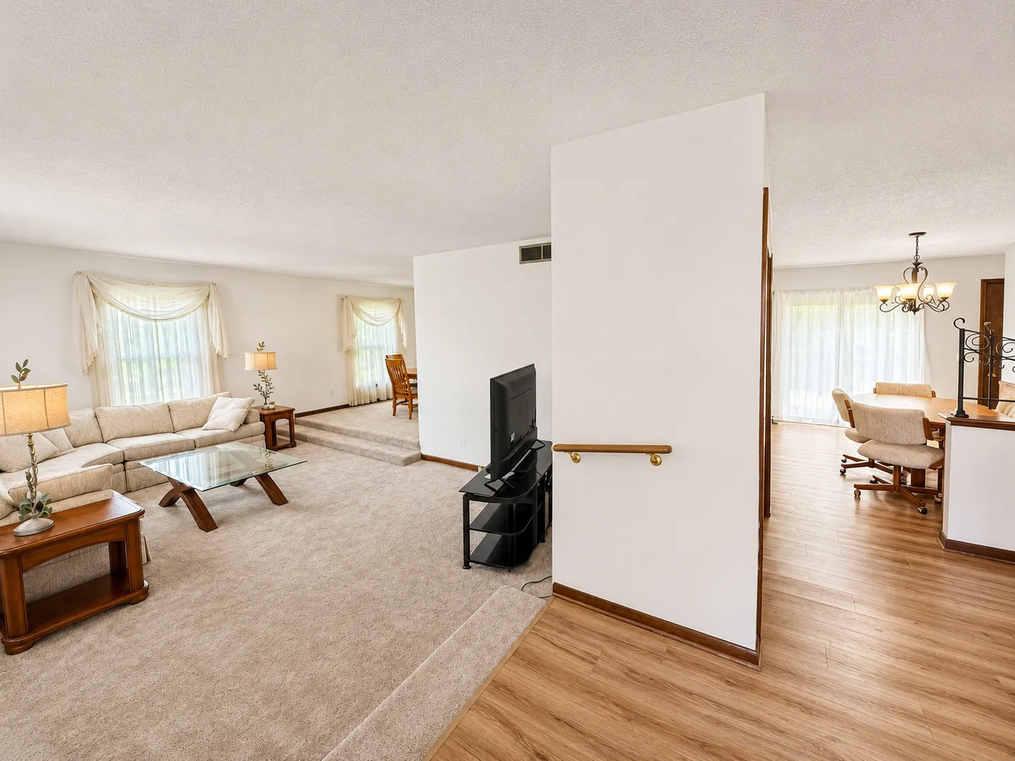 508 S 8th Street IL