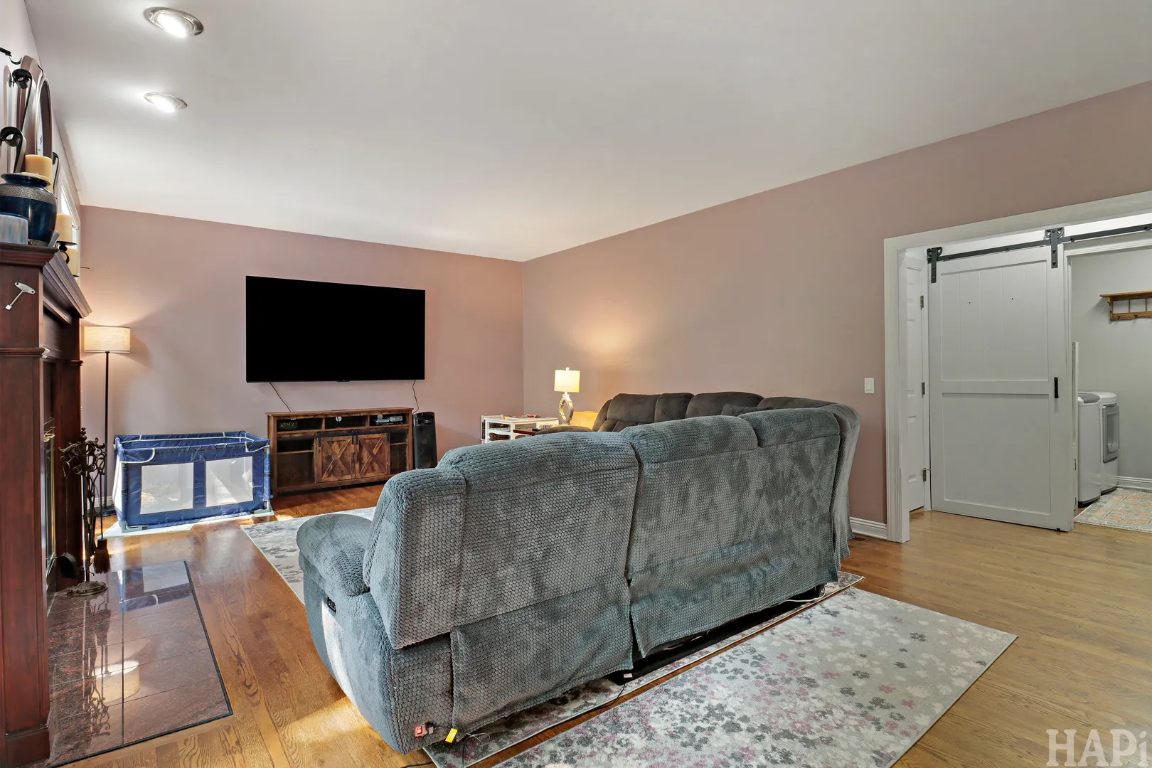 2708 Whiting Court IL