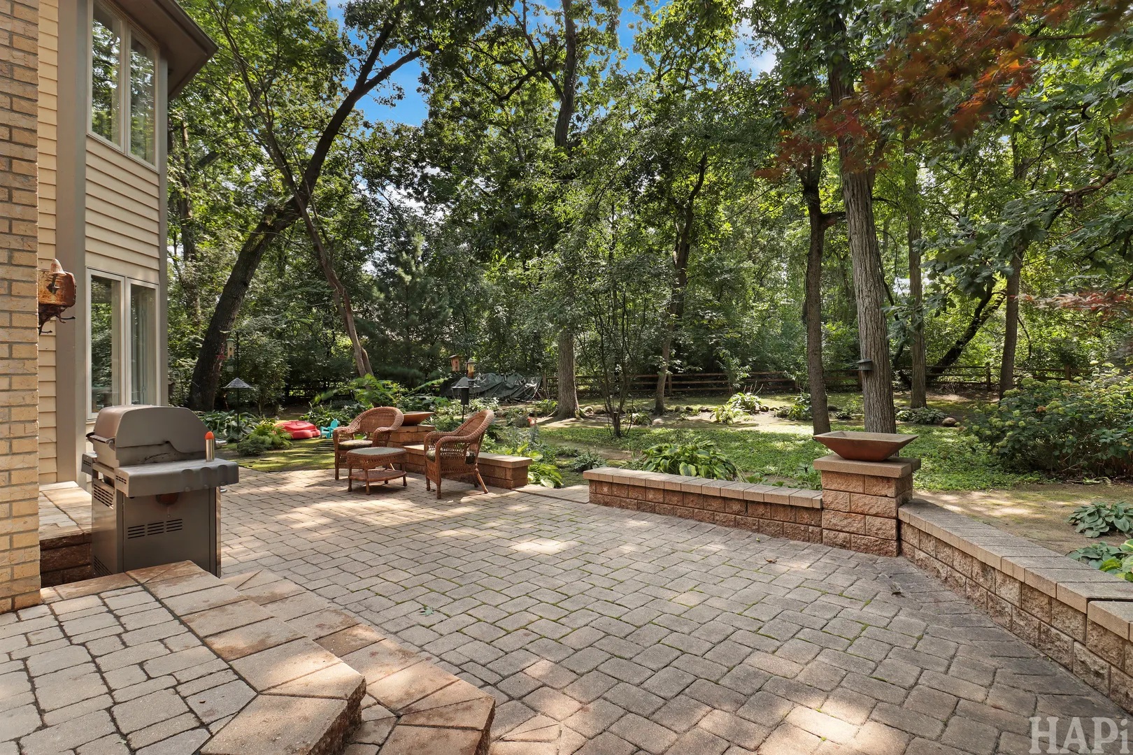 2708 Whiting Court IL