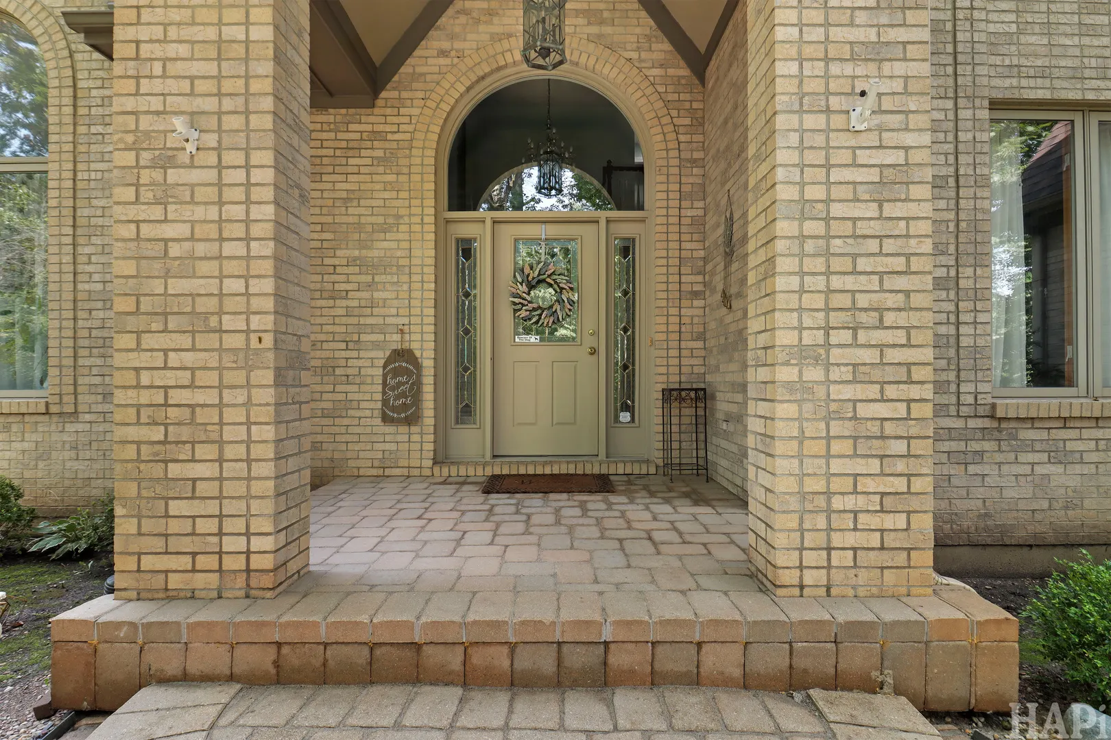 2708 Whiting Court IL