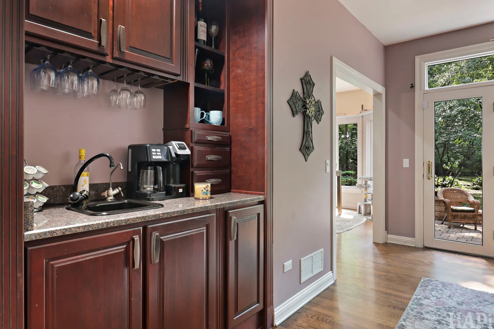 2708 Whiting Court IL