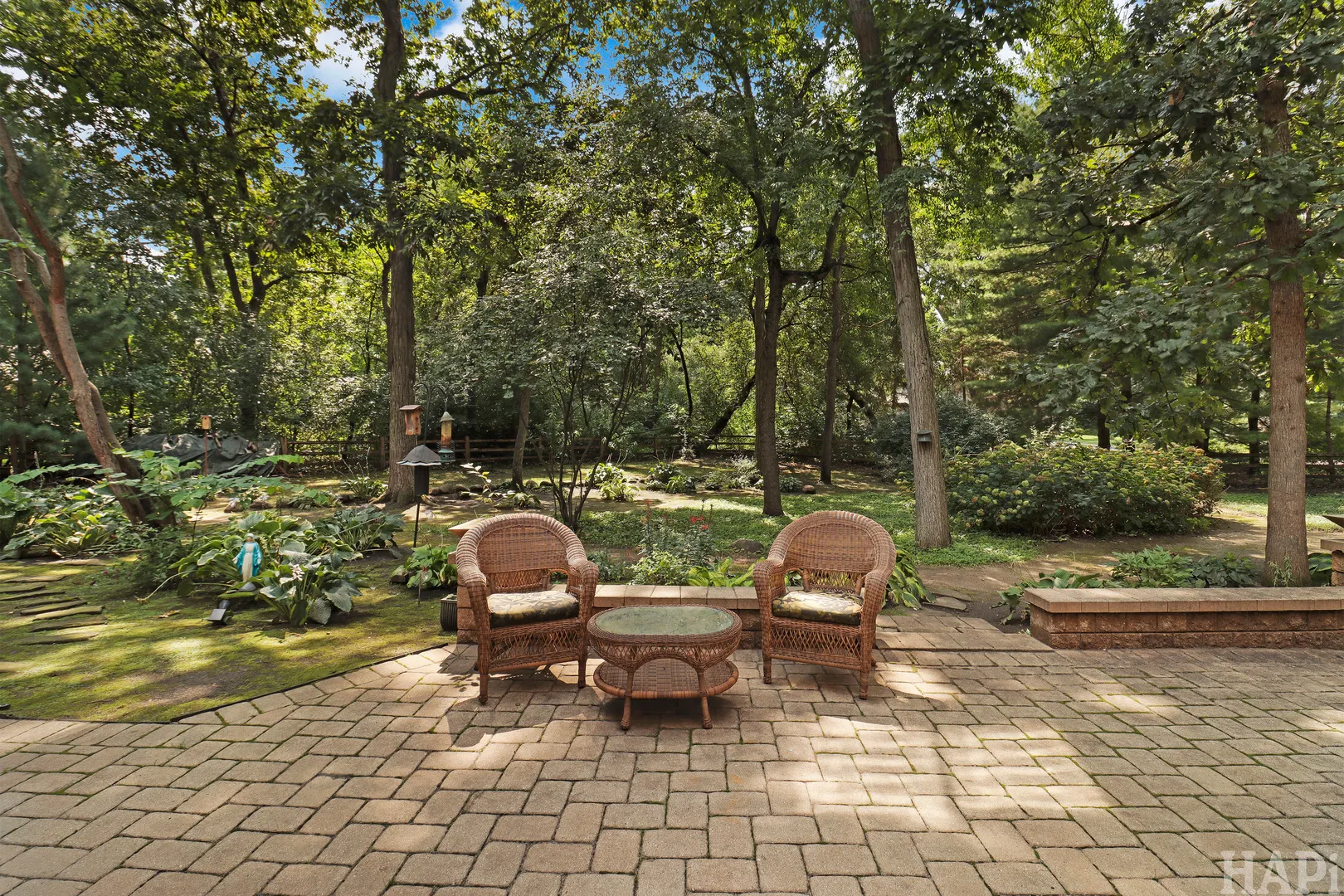 2708 Whiting Court IL