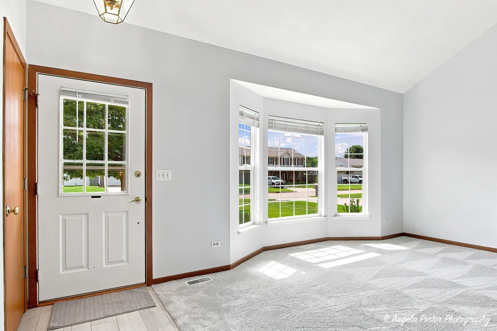 610 Cartwright Trail IL