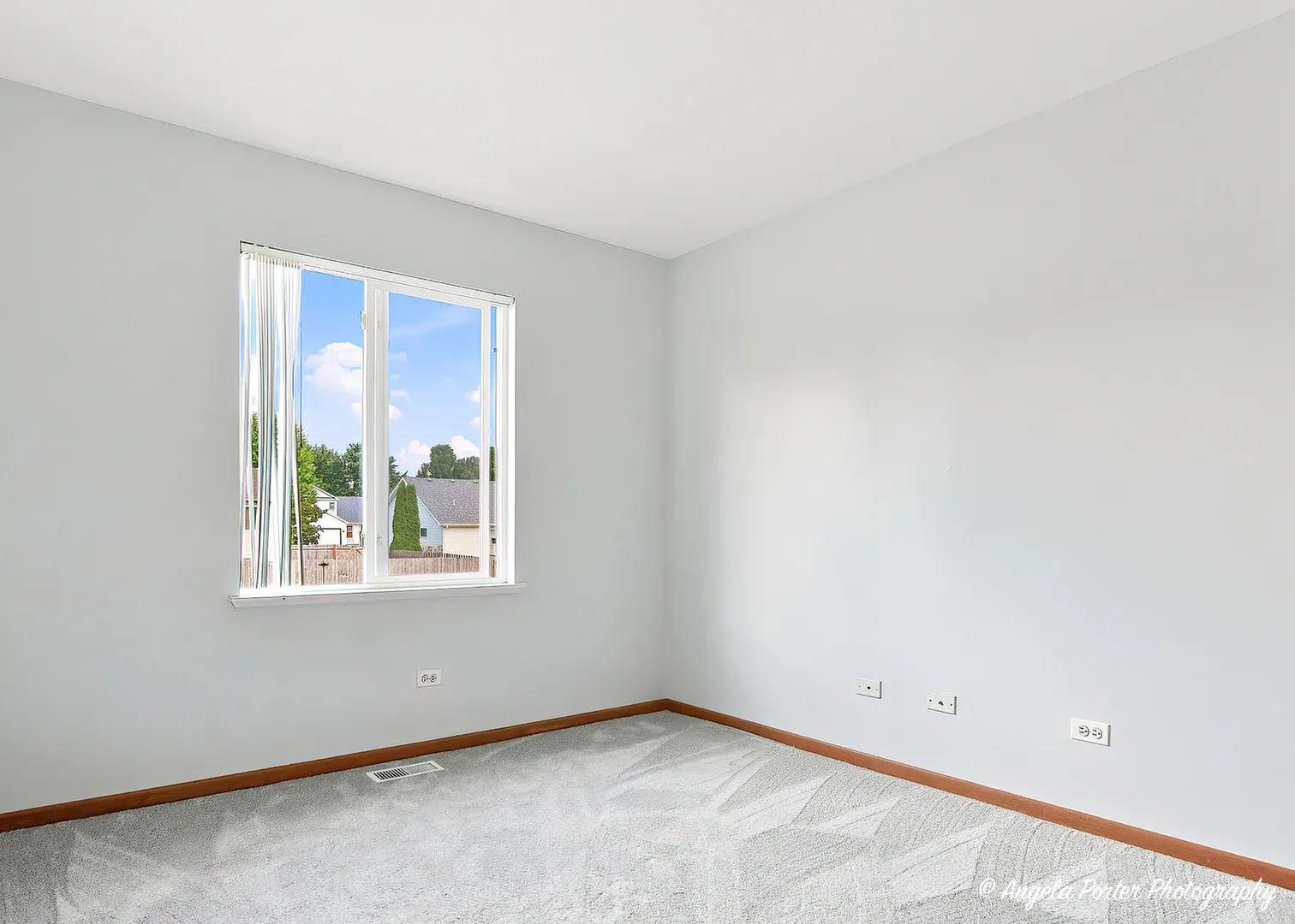 610 Cartwright Trail IL