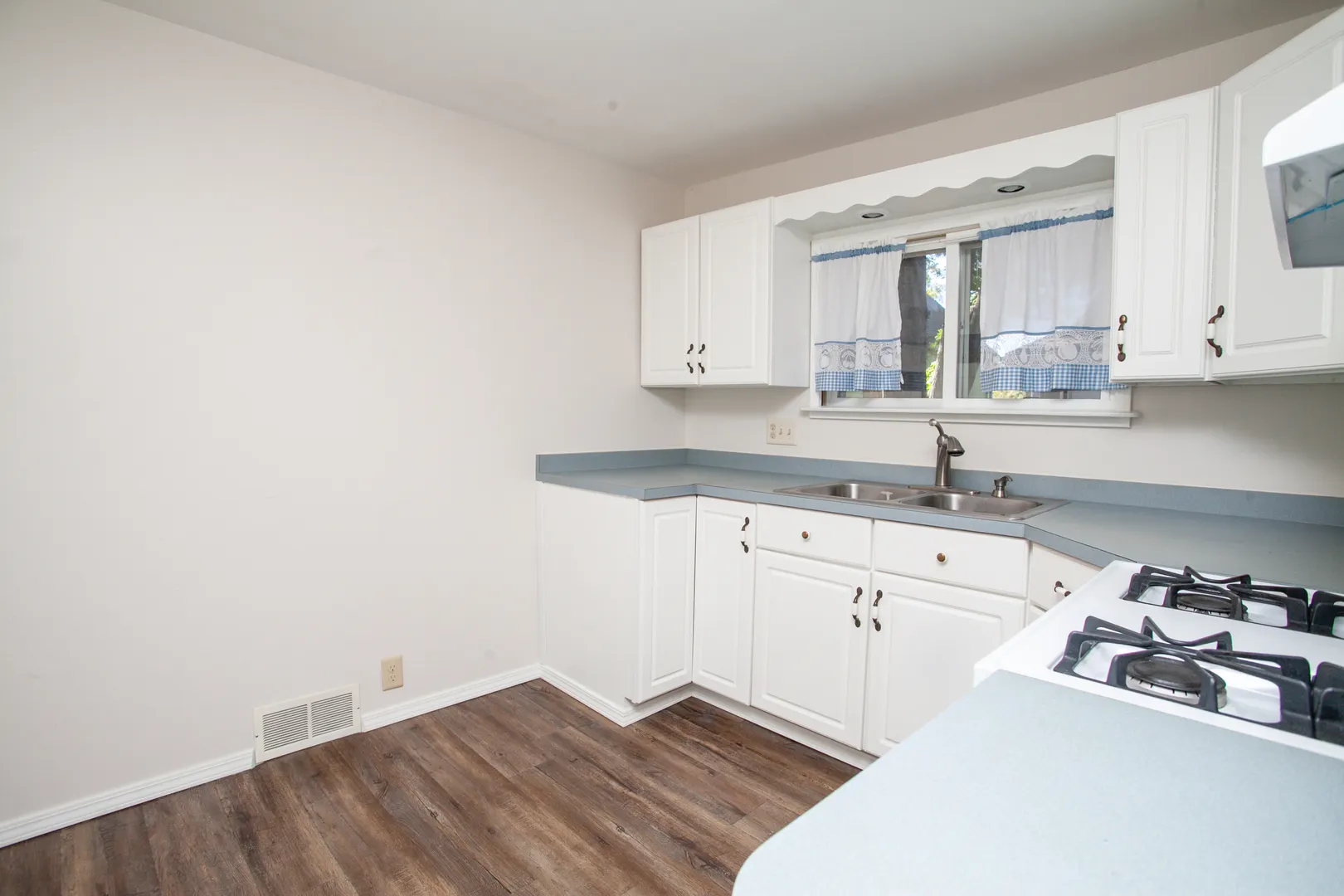 508 W Kelsey Street IL