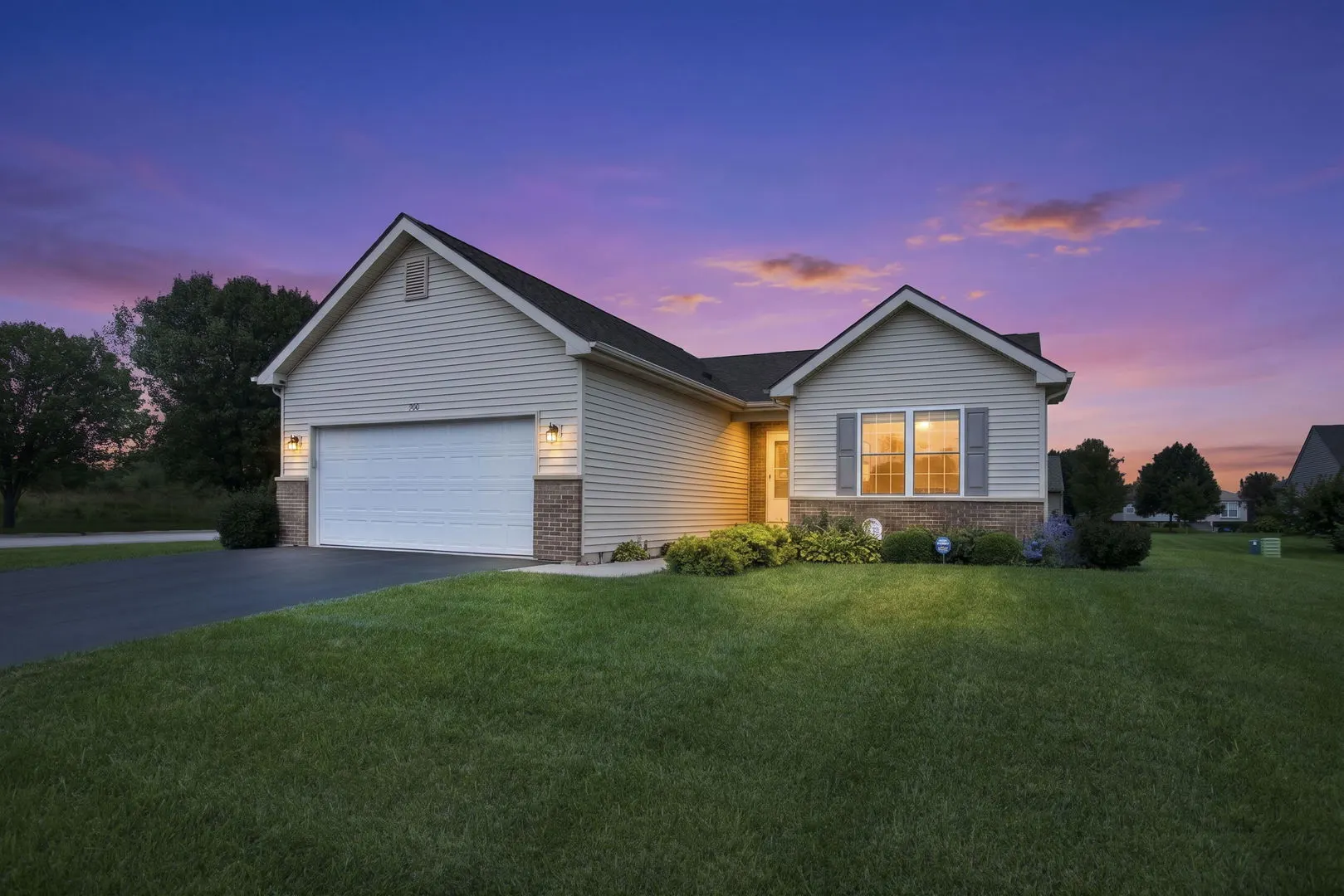 900 Jefferson Avenue IL