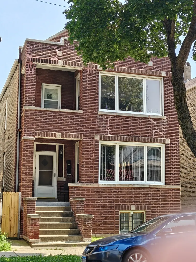 3937 S California Avenue IL