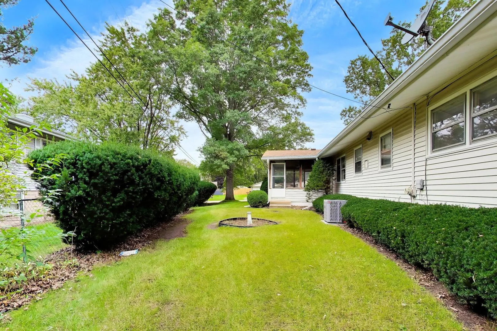 4917 Bonner Drive IL