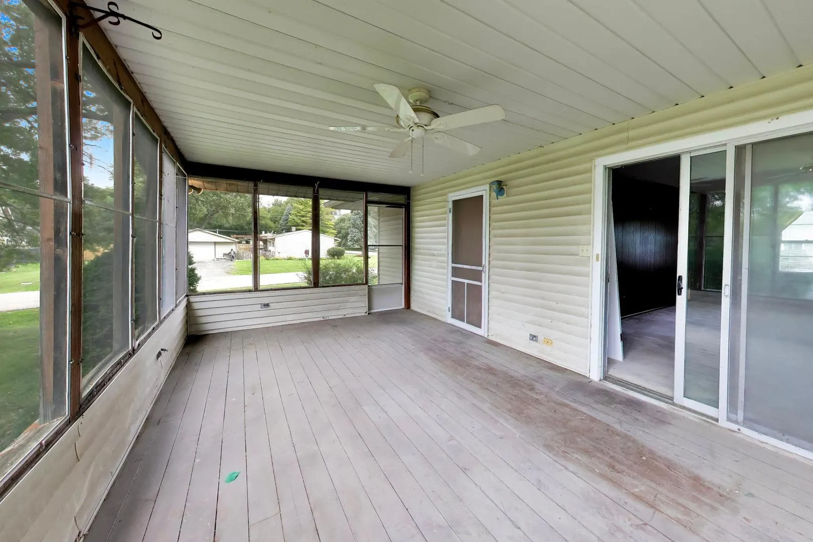 4917 Bonner Drive IL